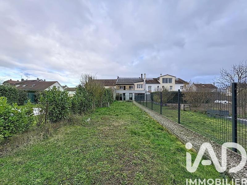 Appartement - 104 m² - 4 pièces