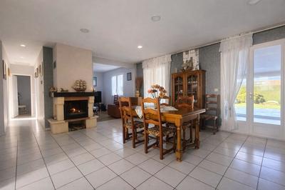 Maison - 125 m² - 4 pièces