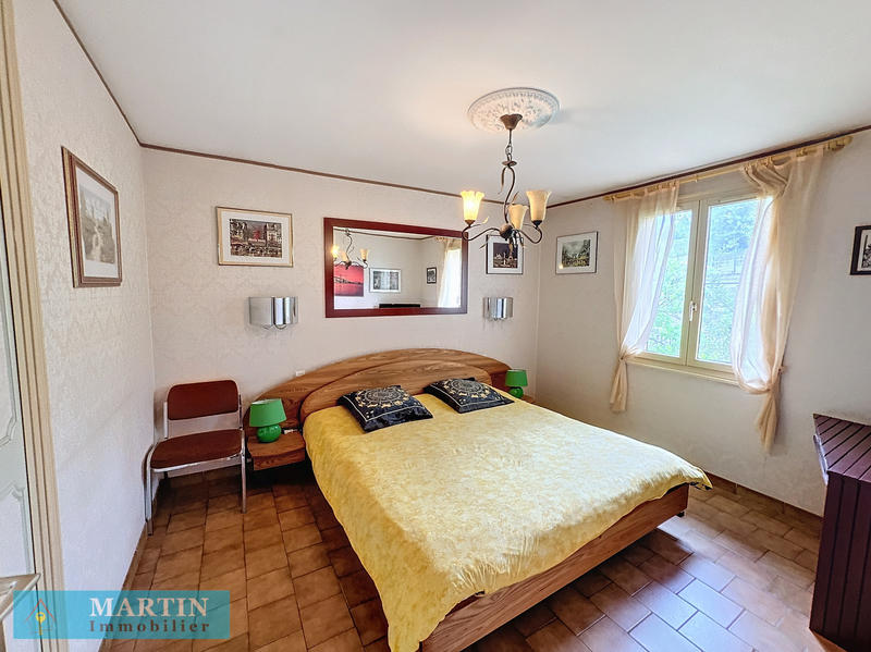 Villa - 143 m² - 6 pièces