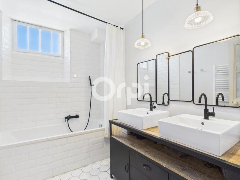 Maison - 112 m² - 5 pièces