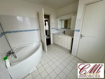 Appartement - 120 m² - 4 pièces