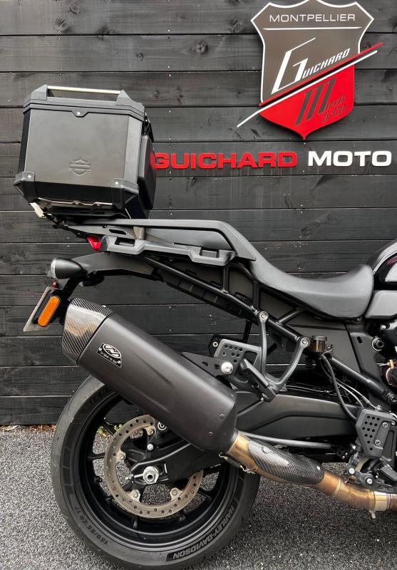 Harley Davidson Adventure Pan America 1250 St Jekill et Top Case