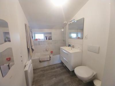 Maison en pierre - 102 m² - 5 pièces