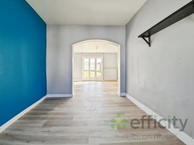 Maison - 110 m² - 6 pièces