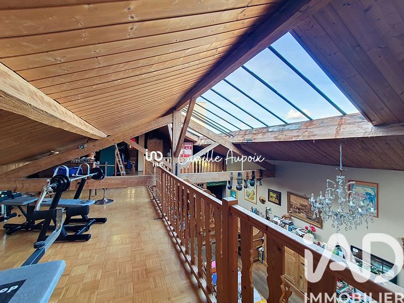 Maison - 140 m² - 6 pièces