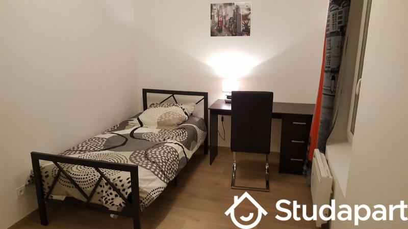 Chambre - 10 m² - 1 pièce