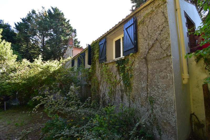 Maison - 330 m² - 14 pièces