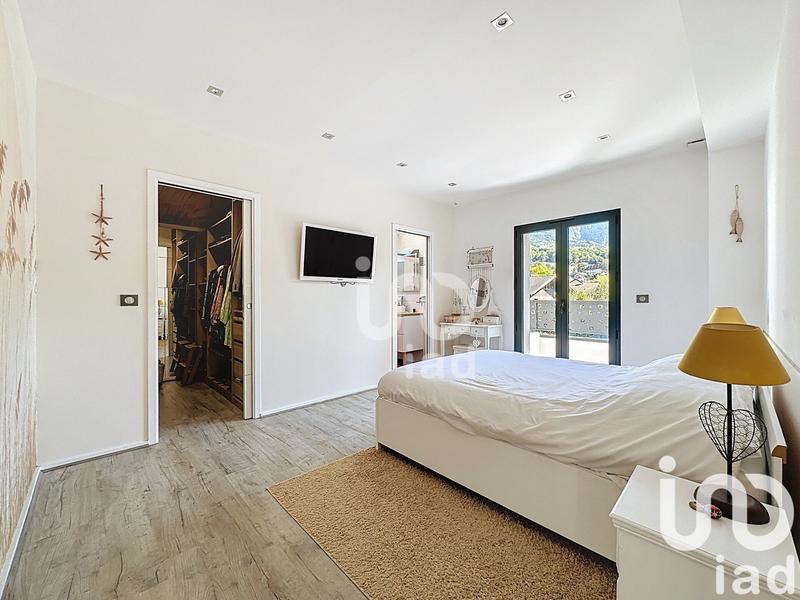 Maison de maîtres - 198 m² - 7 pièces