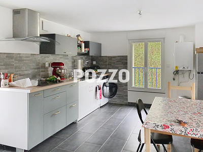 Appartement - 65 m² - 3 pièces