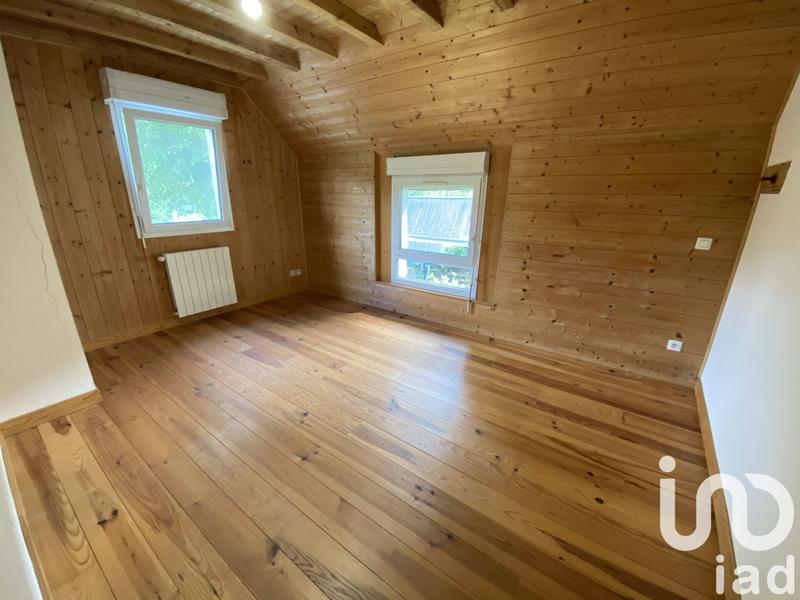 Maison - 215 m² - 8 pièces