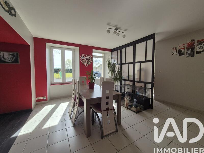 Maison - 155 m² - 6 pièces