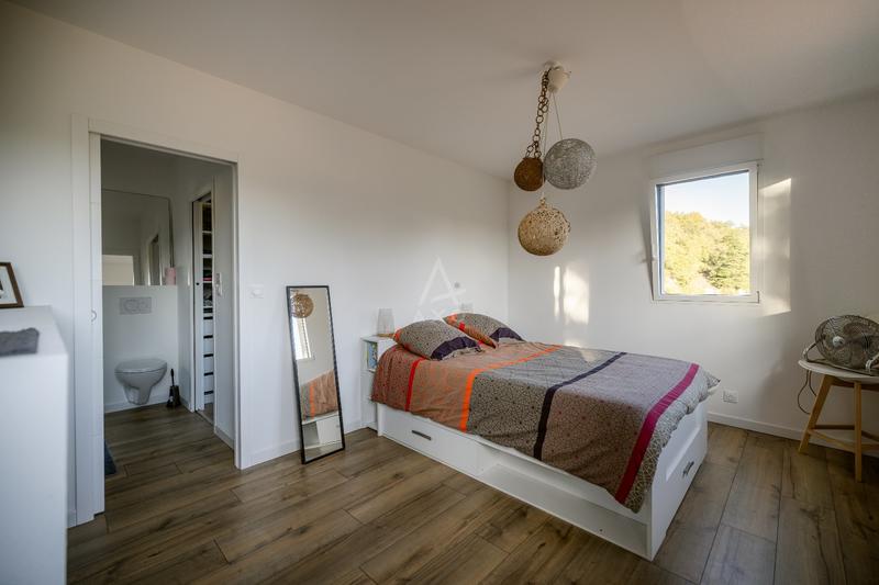 Maison - 139 m² - 6 pièces