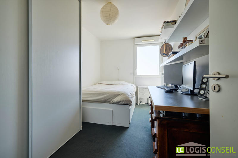 Appartement - 82 m² - 4 pièces