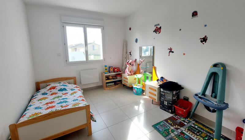 Maison - 105 m² - 4 pièces
