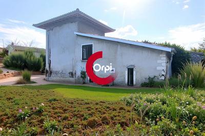 Villa - 234 m² - 5 pièces