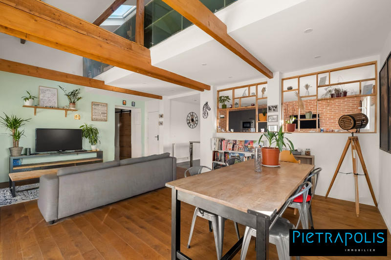 Maison - 161 m² - 6 pièces