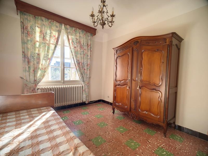 Maison traditionnelle - 100 m² - 5 pièces