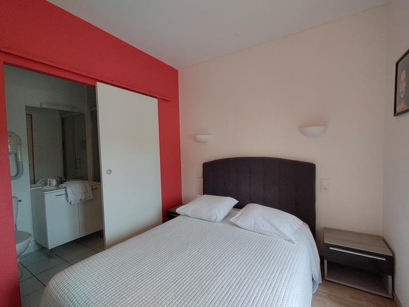 Magasins - 300 m² - 12 pièces