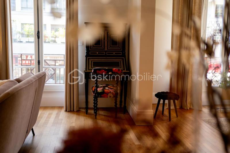 Appartement - 151 m² - 3 pièces