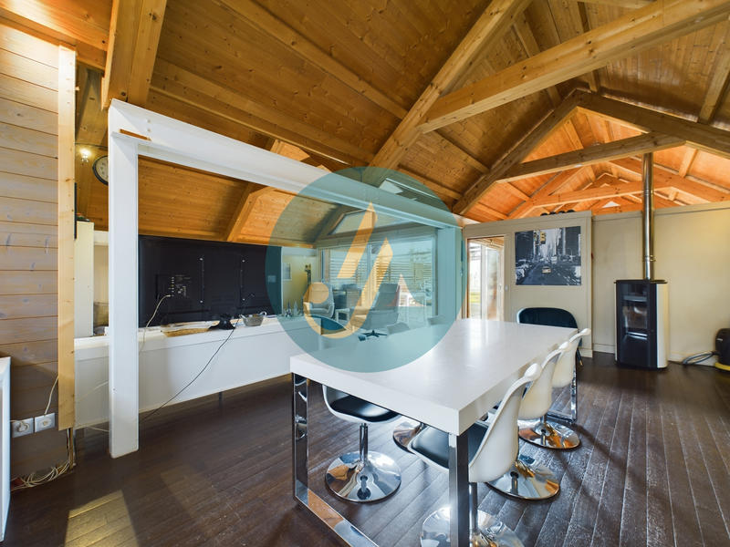 Maison - 145 m² - 5 pièces