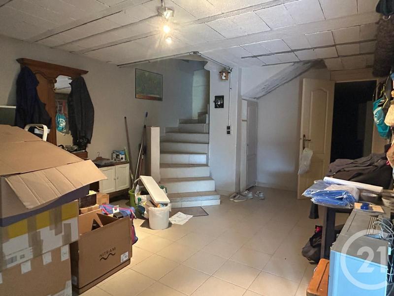 Maison - 182 m² - 8 pièces