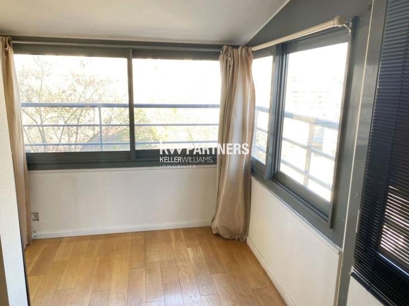 Appartement - 99 m² - 4 pièces