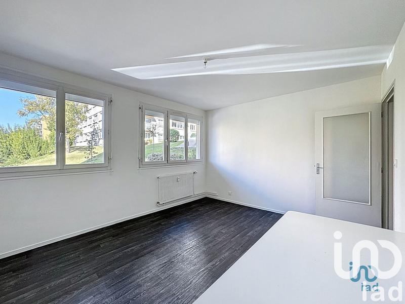 Appartement - 64 m² - 4 pièces