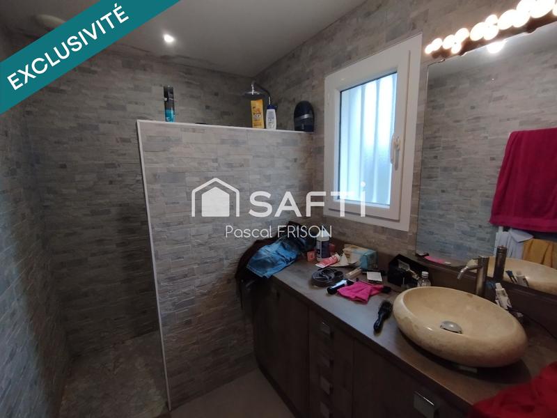 Maison - 196 m² - 7 pièces