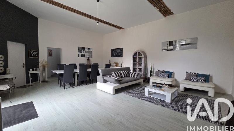 Maison - 227 m² - 8 pièces