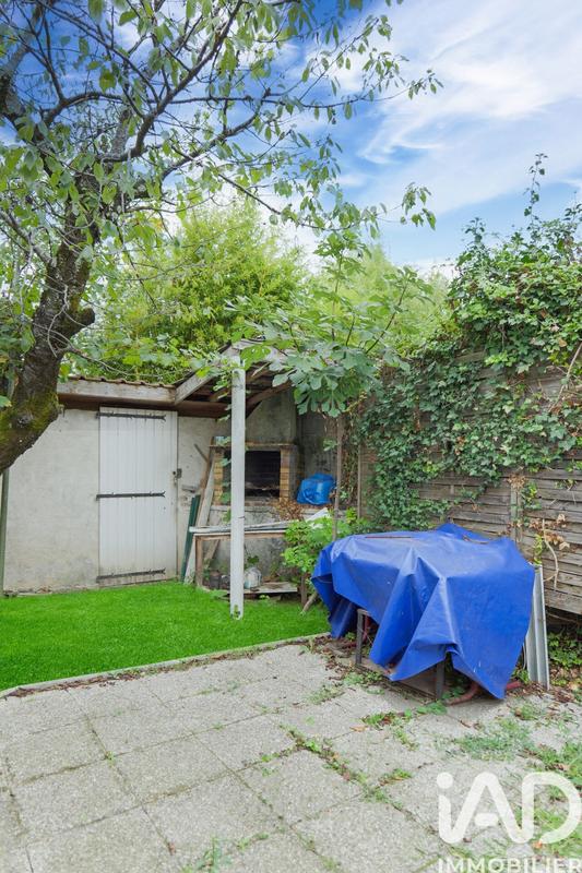 Maison - 152 m² - 9 pièces