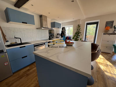 Maison - 169 m² - 7 pièces