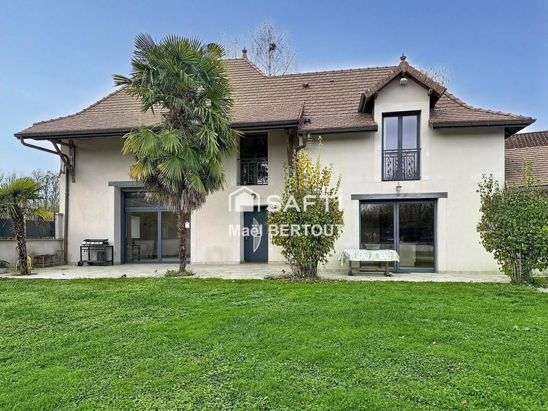 Maison - 150 m² - 3 pièces