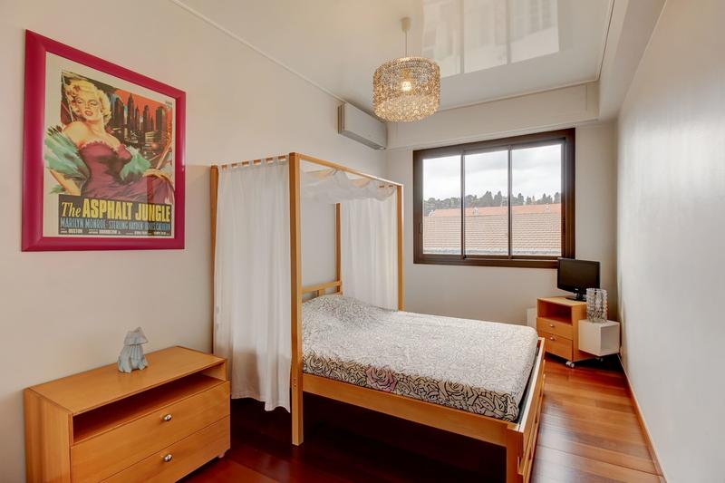 Appartement - 80 m² - 4 pièces