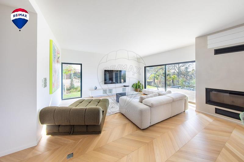 Villa - 183 m² - 6 pièces