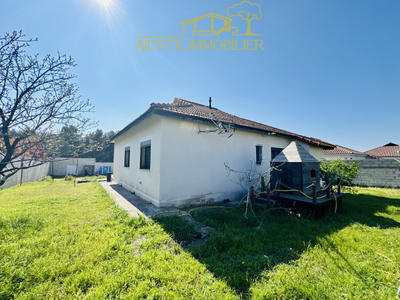 Maison - 96 m² - 4 pièces