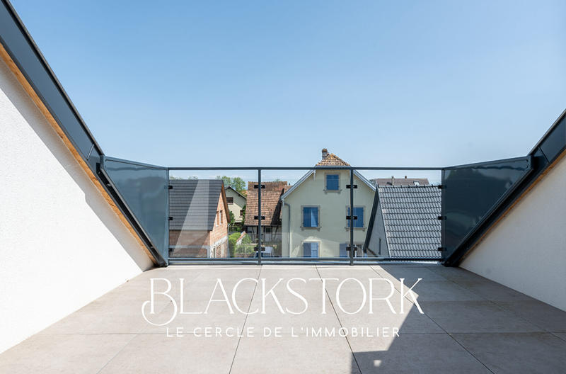 Appartement - 98 m² - 4 pièces