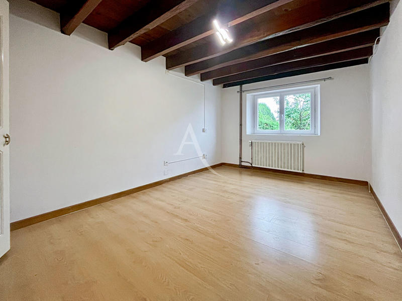 Maison - 88 m² - 4 pièces
