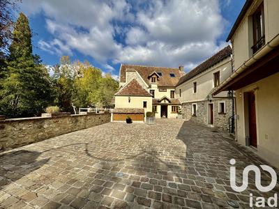 Maison - 520 m² - 19 pièces