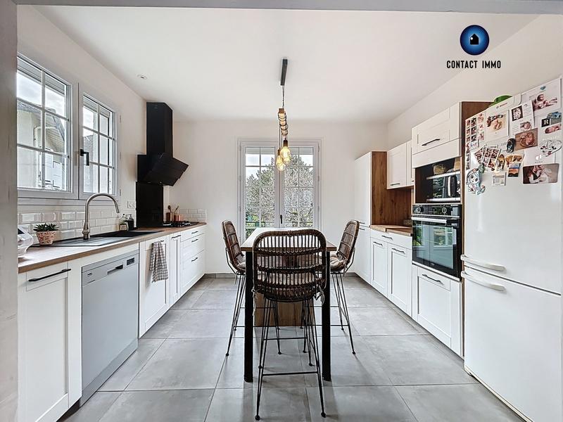 Maison - 92 m² - 4 pièces