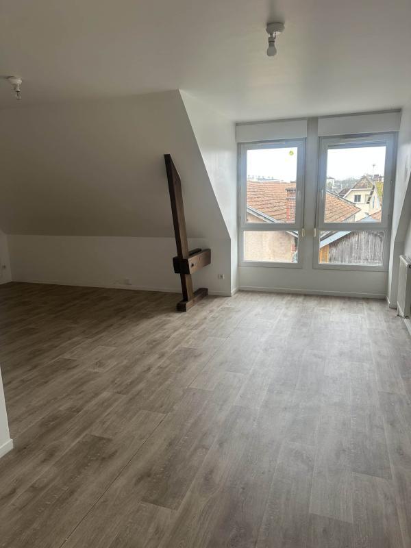 Appartement - 92 m² - 4 pièces