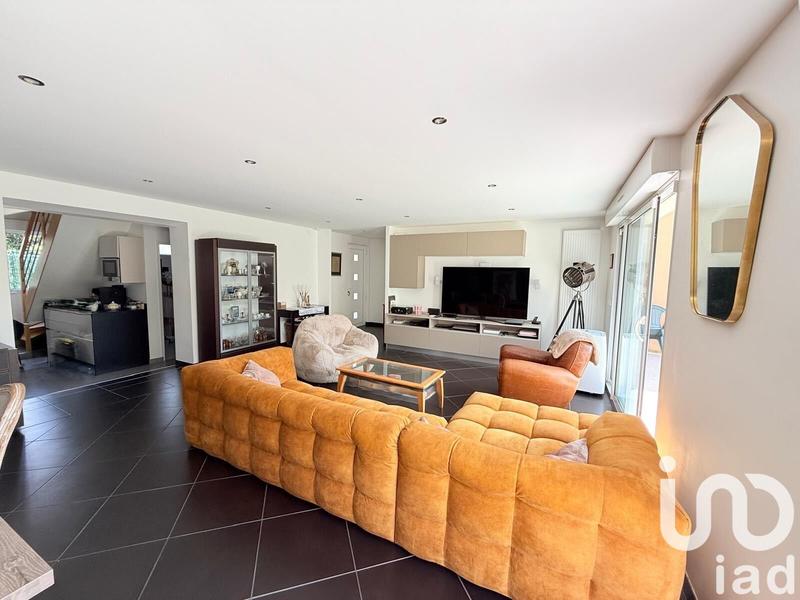 Maison - 149 m² - 6 pièces