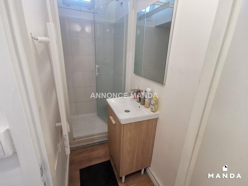 Chambre - 10 m² - 4 pièces