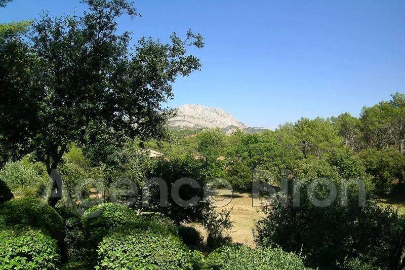 Propriété - 400 m² - 10 pièces