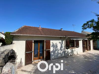 Maison - 106 m² - 5 pièces