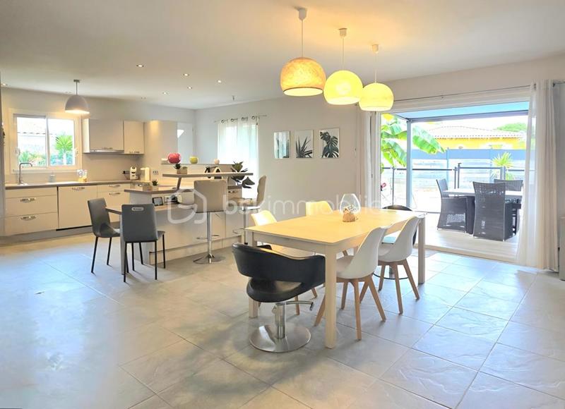 Maison - 130 m² - 7 pièces