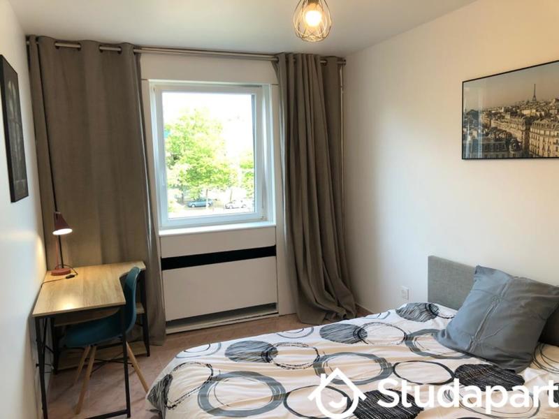 Chambre - 11 m² - 1 pièce