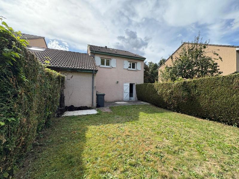 Maison - 115 m² - 7 pièces