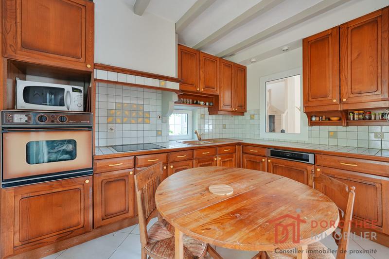 Maison - 141 m² - 8 pièces