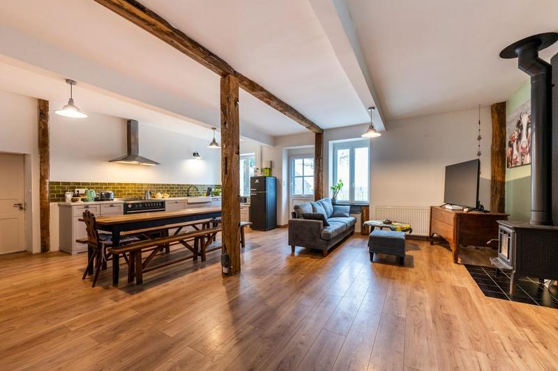 Ferme - 208 m² - 5 pièces