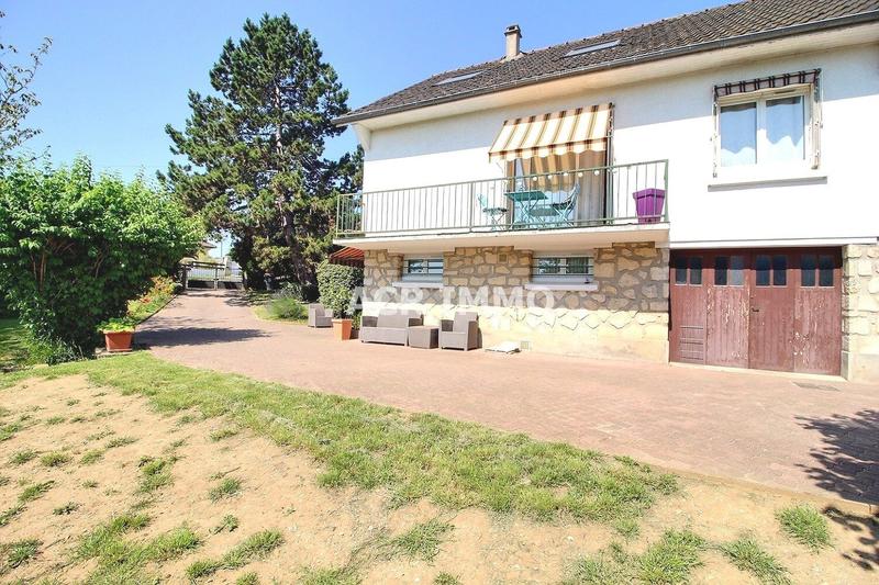 Maison - 145 m² - 6 pièces